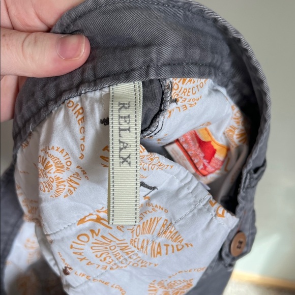 Tommy Bahama Men's Gray Casual Shorts - Picture 5 of 8